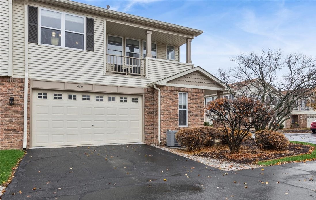 420 Chesterfield Court #420, Oswego, IL 60543