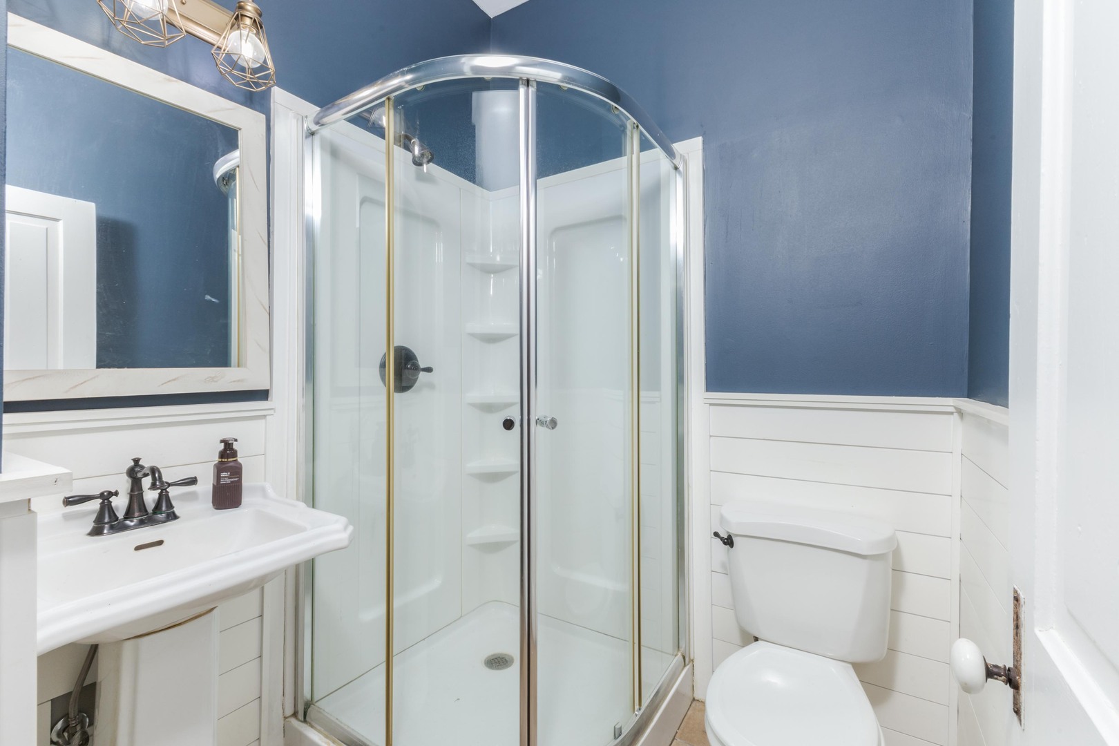 9993 Us Highway 150, Bloomington, IL 61705