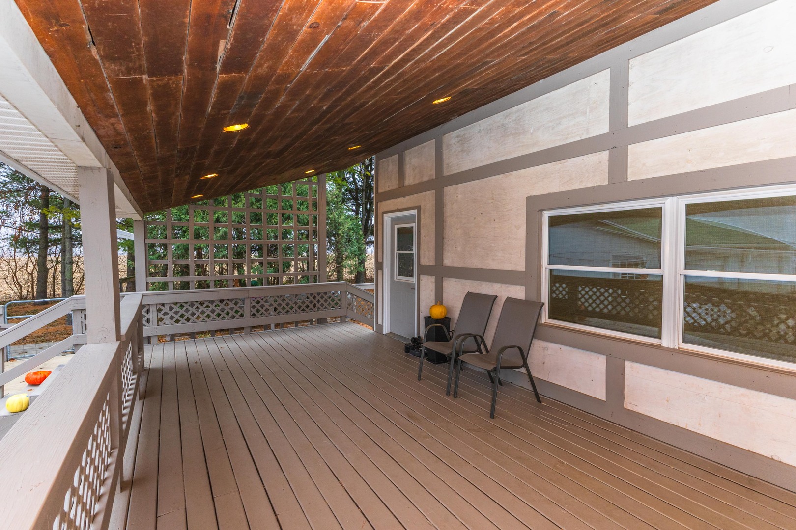 9993 Us Highway 150, Bloomington, IL 61705