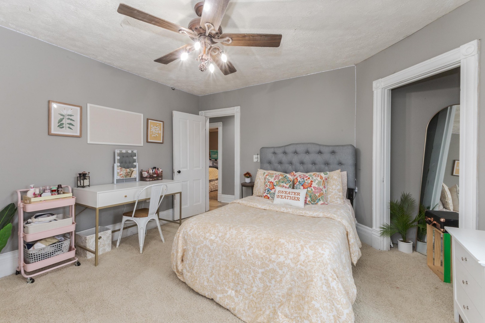 9993 Us Highway 150, Bloomington, IL 61705