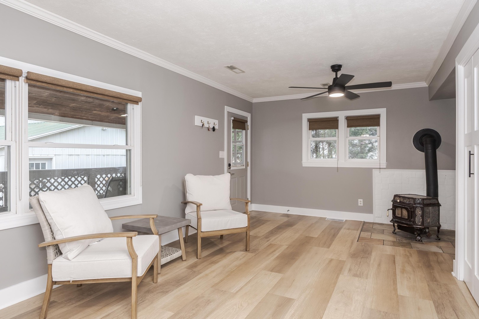 9993 Us Highway 150, Bloomington, IL 61705