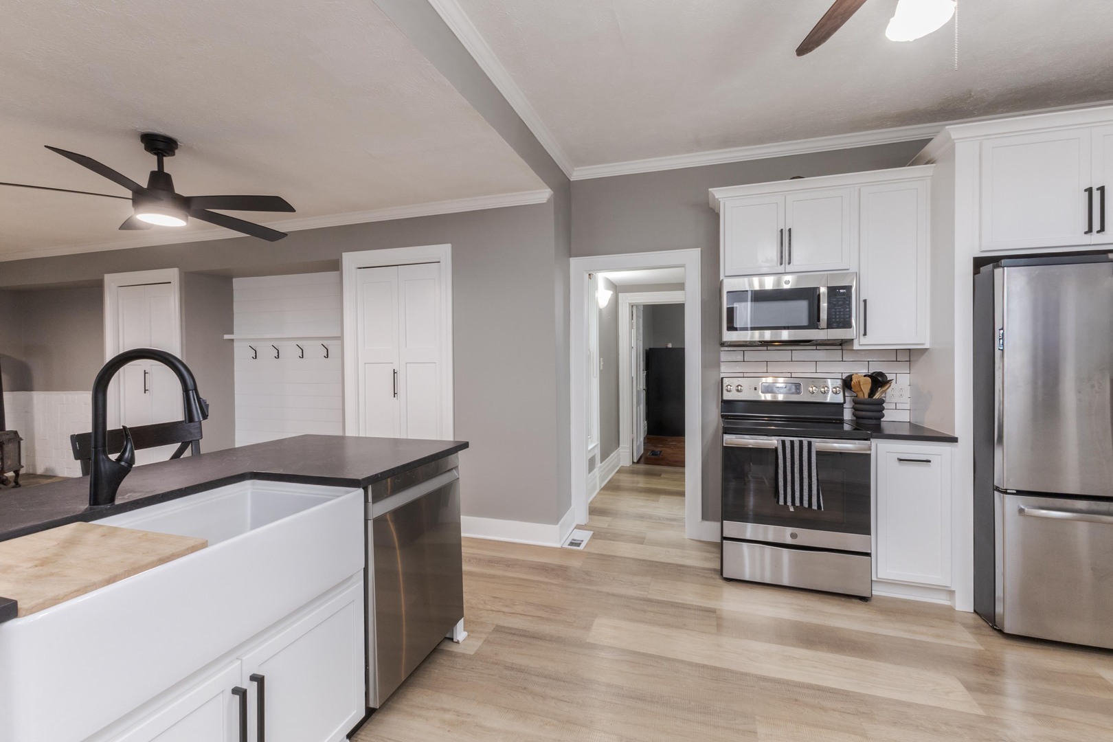 9993 Us Highway 150, Bloomington, IL 61705