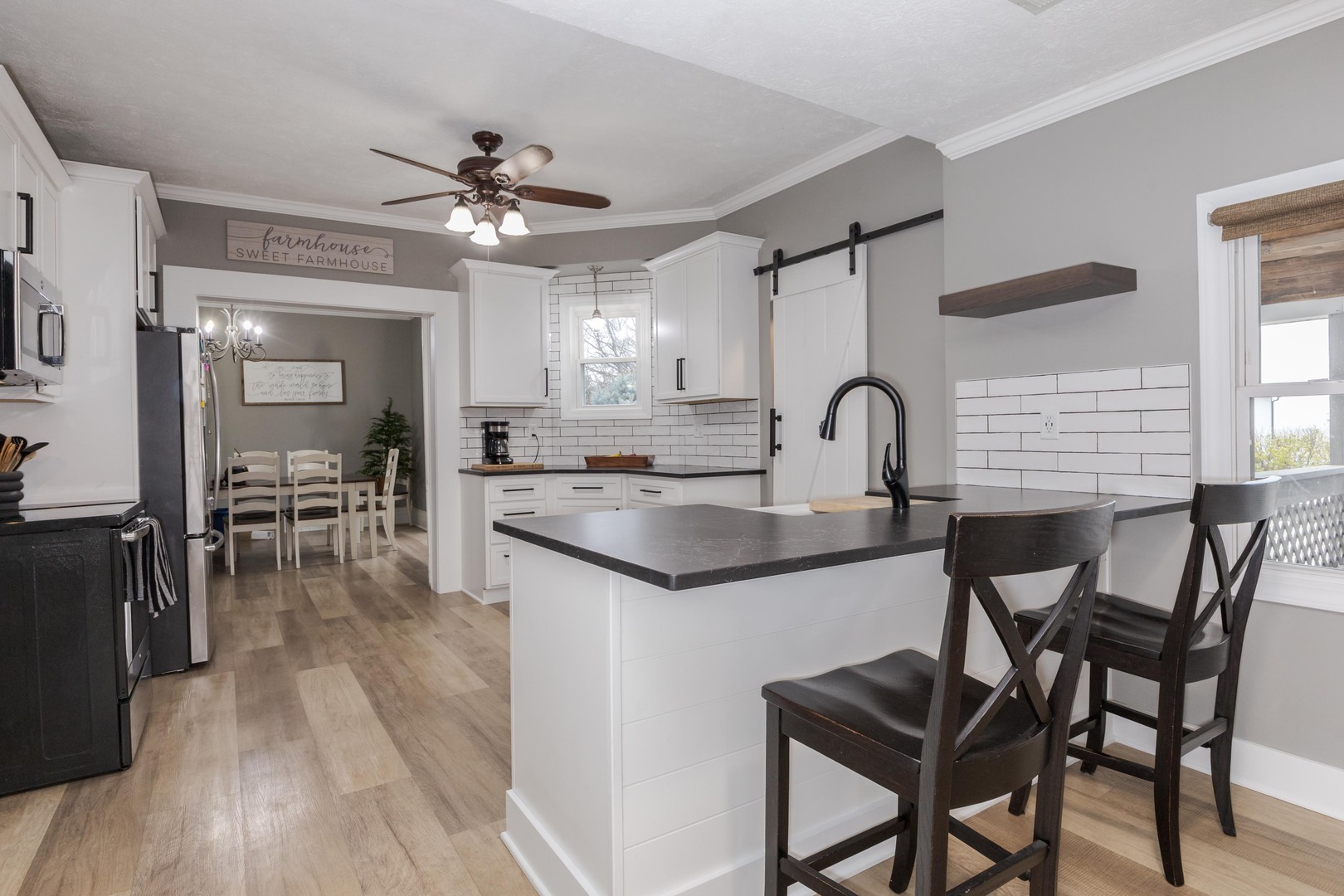 9993 Us Highway 150, Bloomington, IL 61705