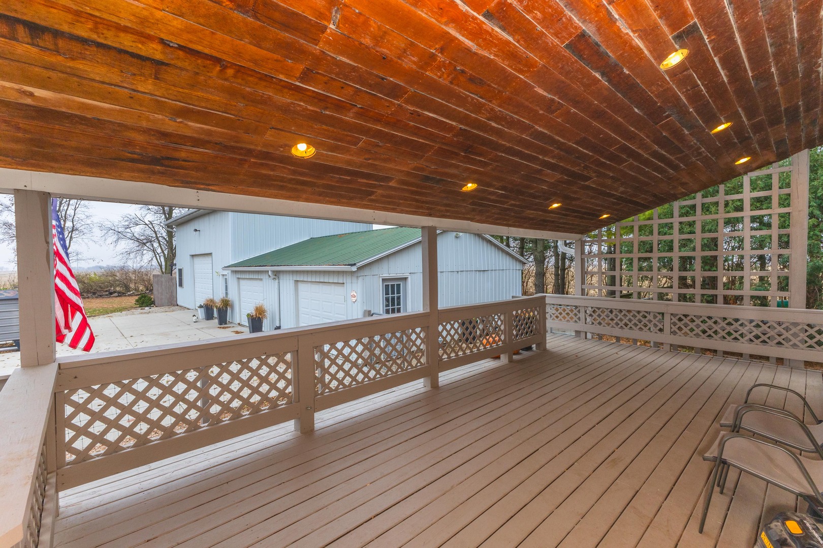 9993 Us Highway 150, Bloomington, IL 61705