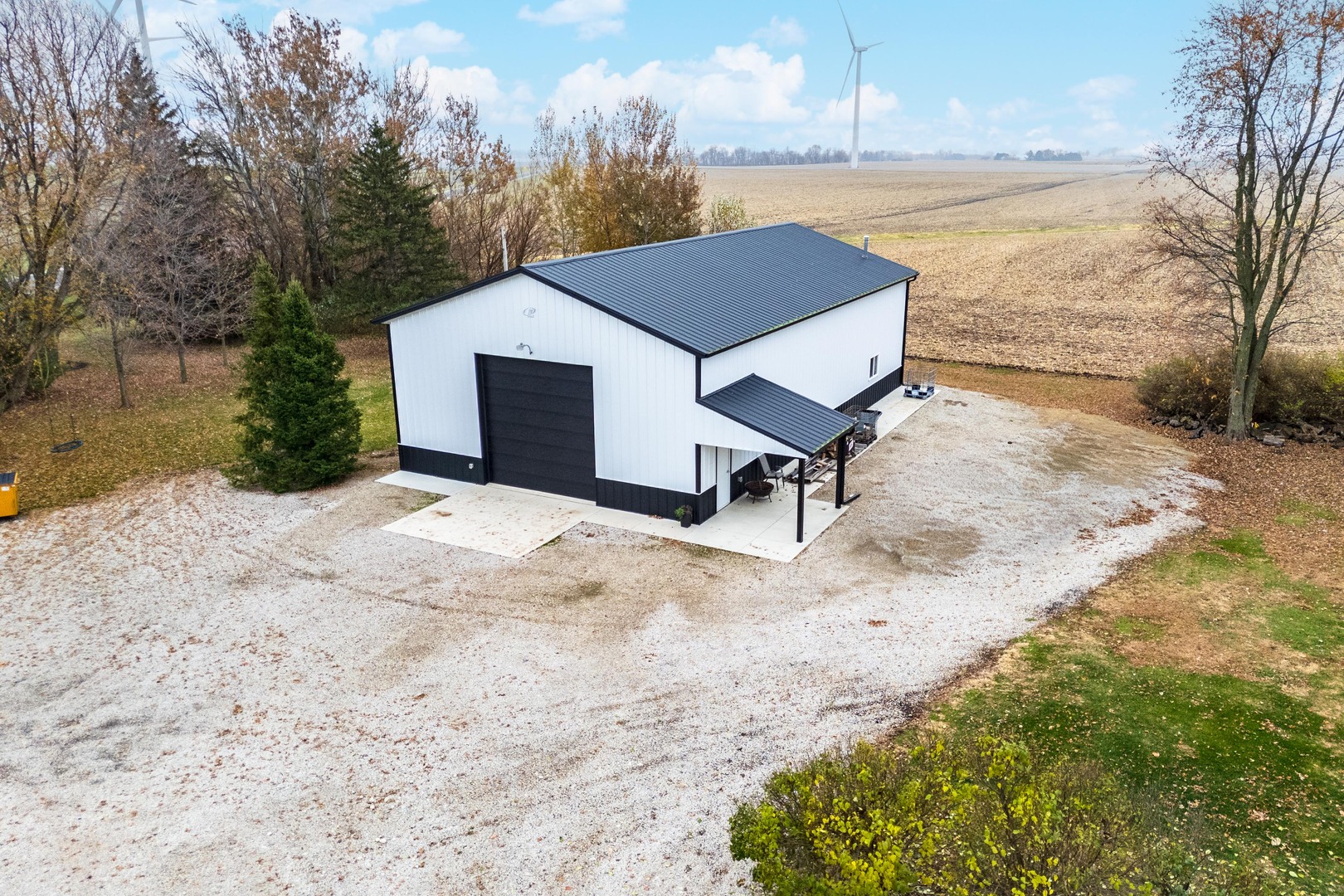 9993 Us Highway 150, Bloomington, IL 61705