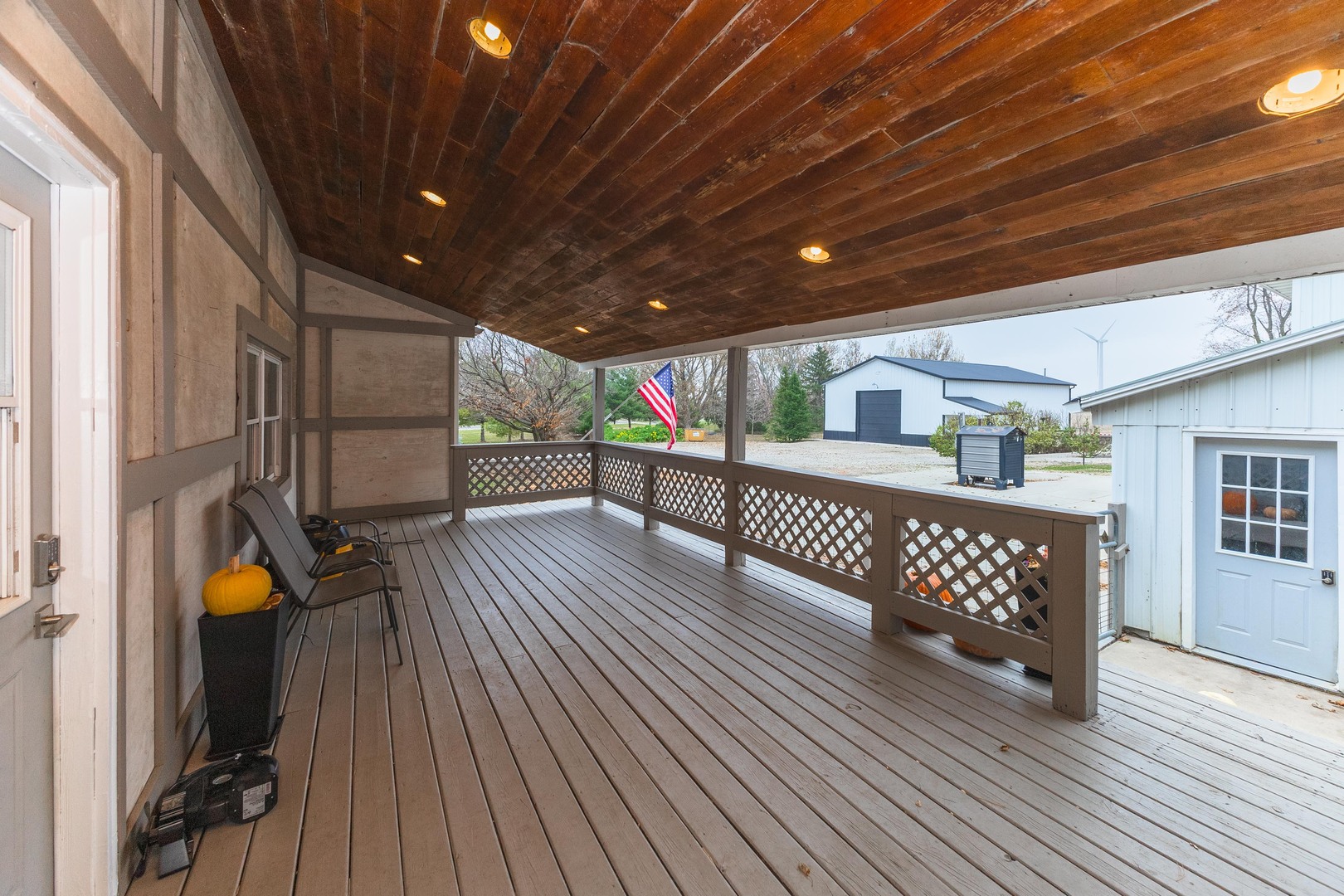 9993 Us Highway 150, Bloomington, IL 61705