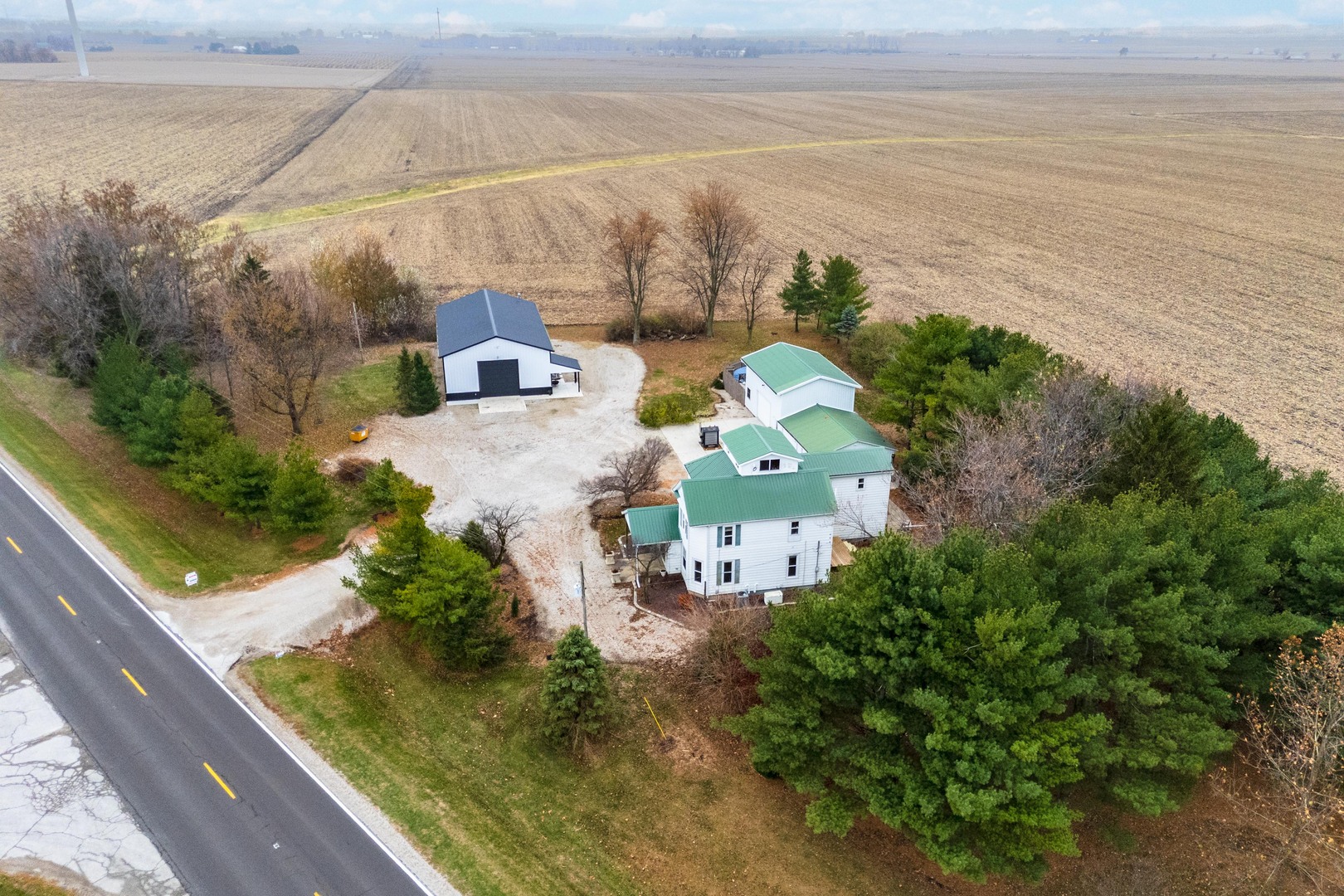 9993 Us Highway 150, Bloomington, IL 61705