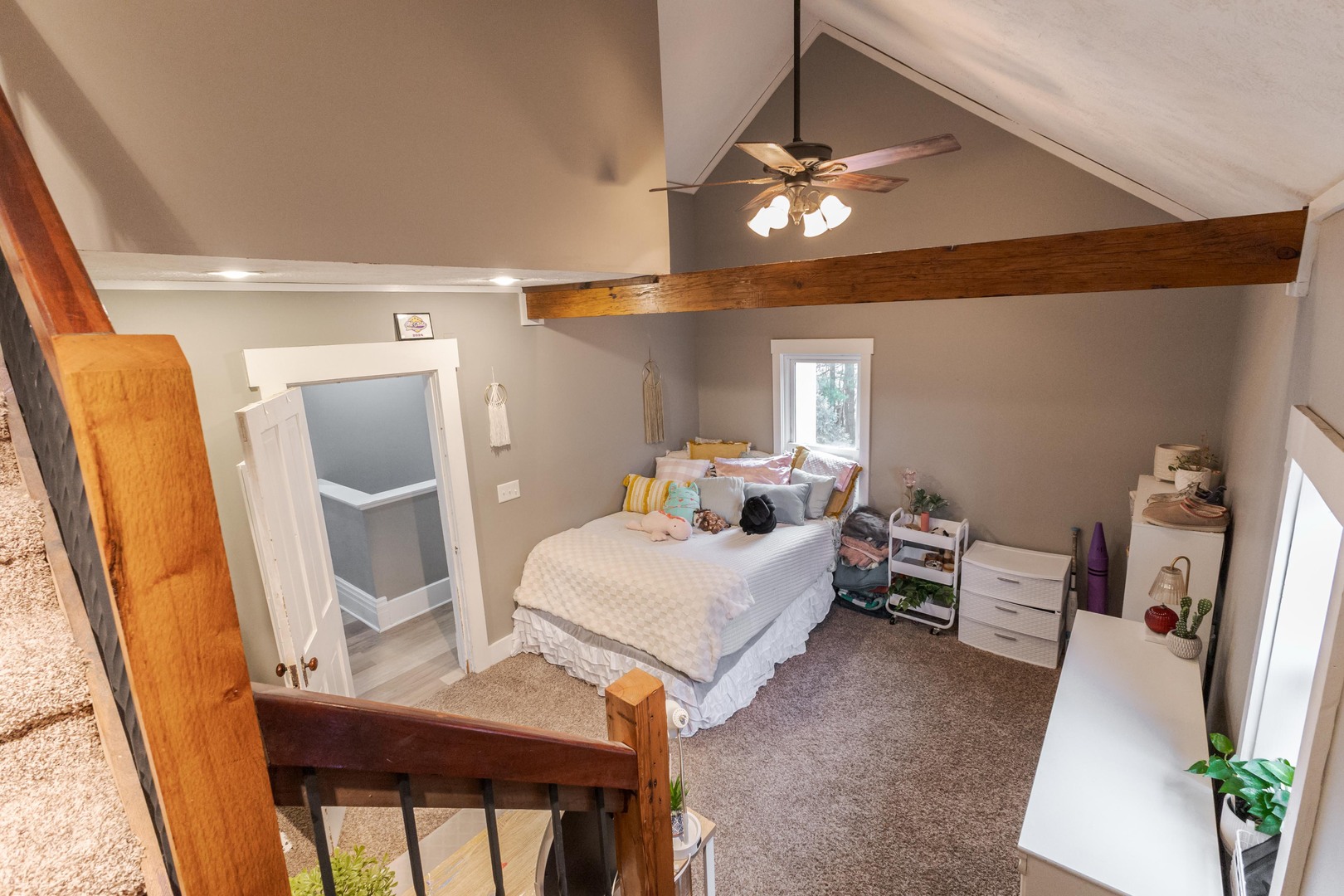 9993 Us Highway 150, Bloomington, IL 61705