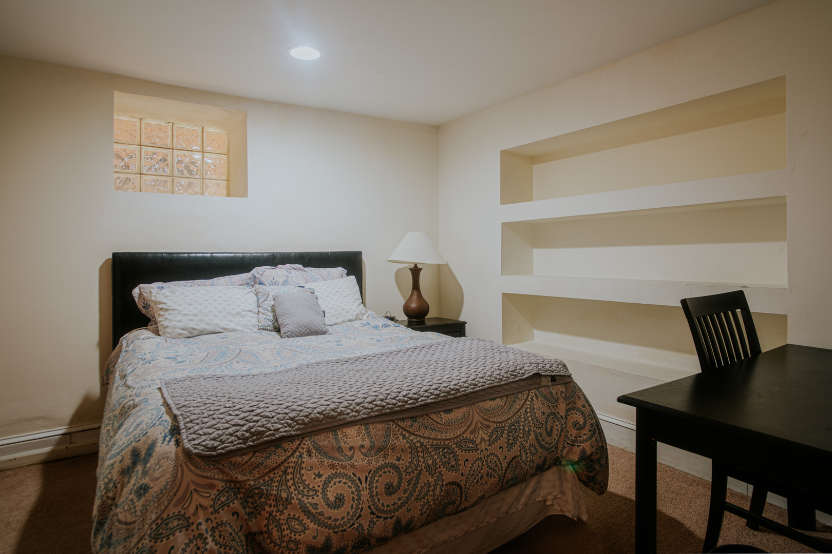 2130 W Potomac Avenue, Chicago, IL 60622