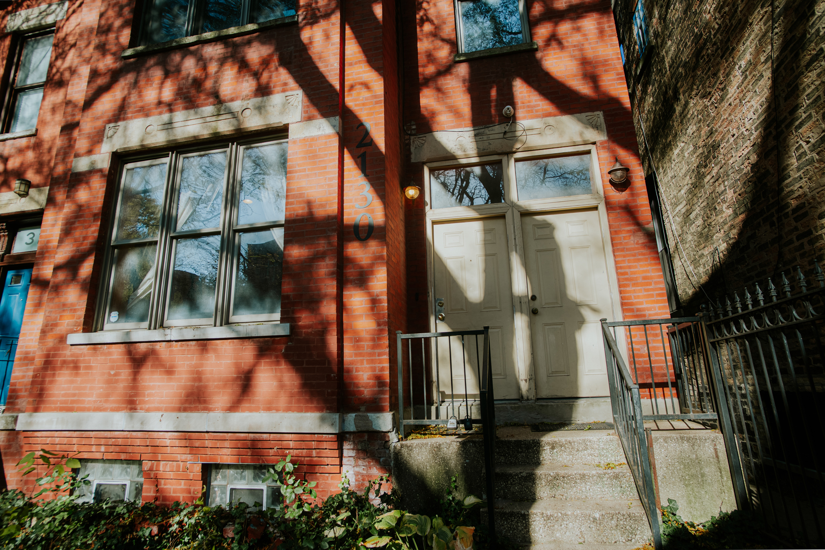 2130 W Potomac Avenue, Chicago, IL 60622