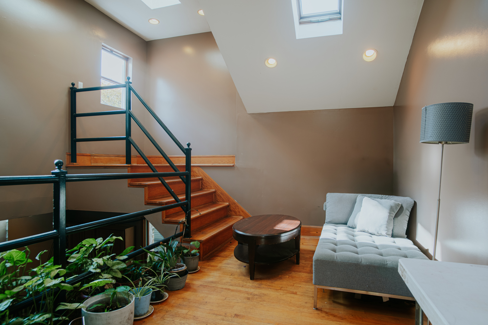 2130 W Potomac Avenue, Chicago, IL 60622