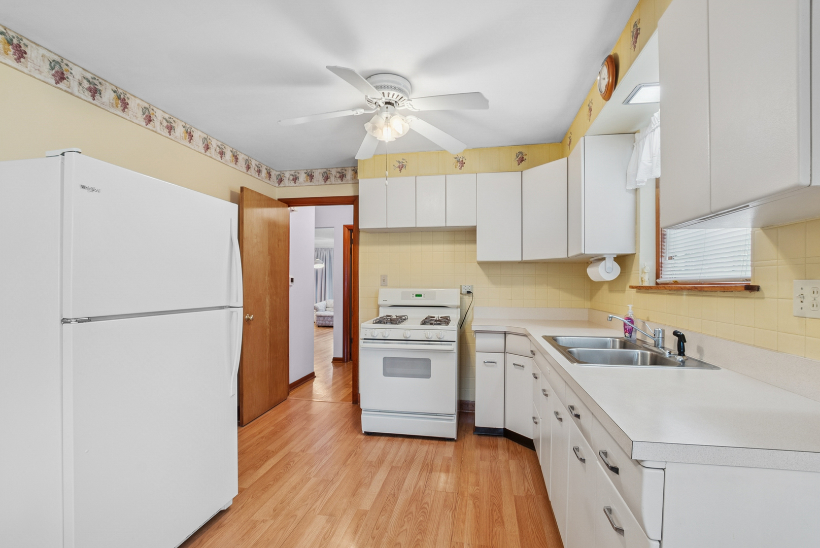 4266 W 81st Street, Chicago, IL 60652