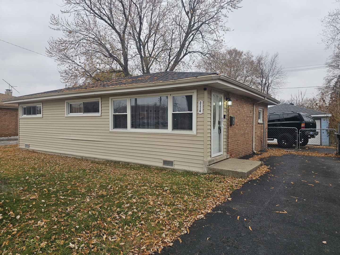 3114 W 163rd Street, Markham, IL 60428