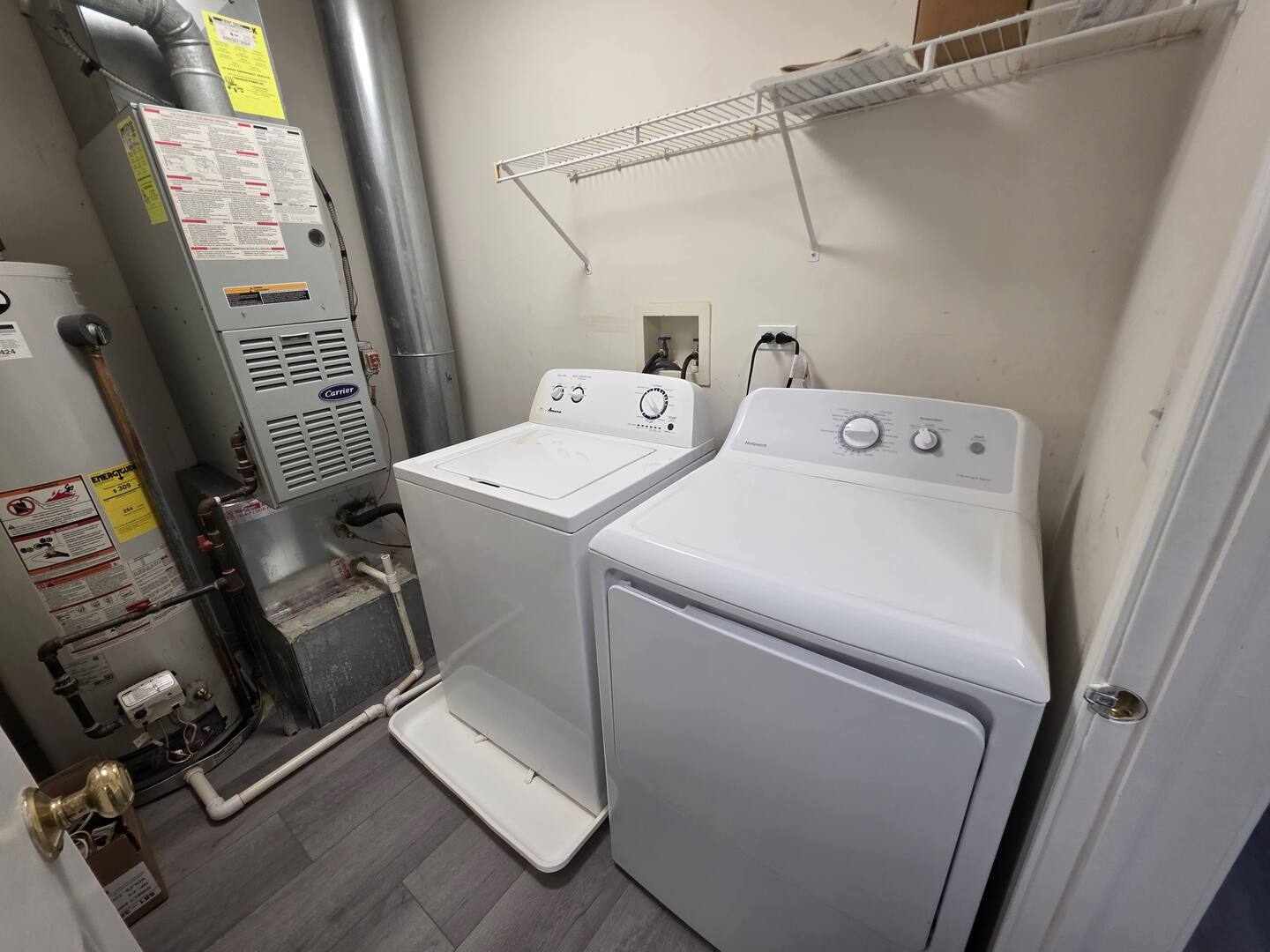 3076 Kentshire Circle #3076, Naperville, IL 60564