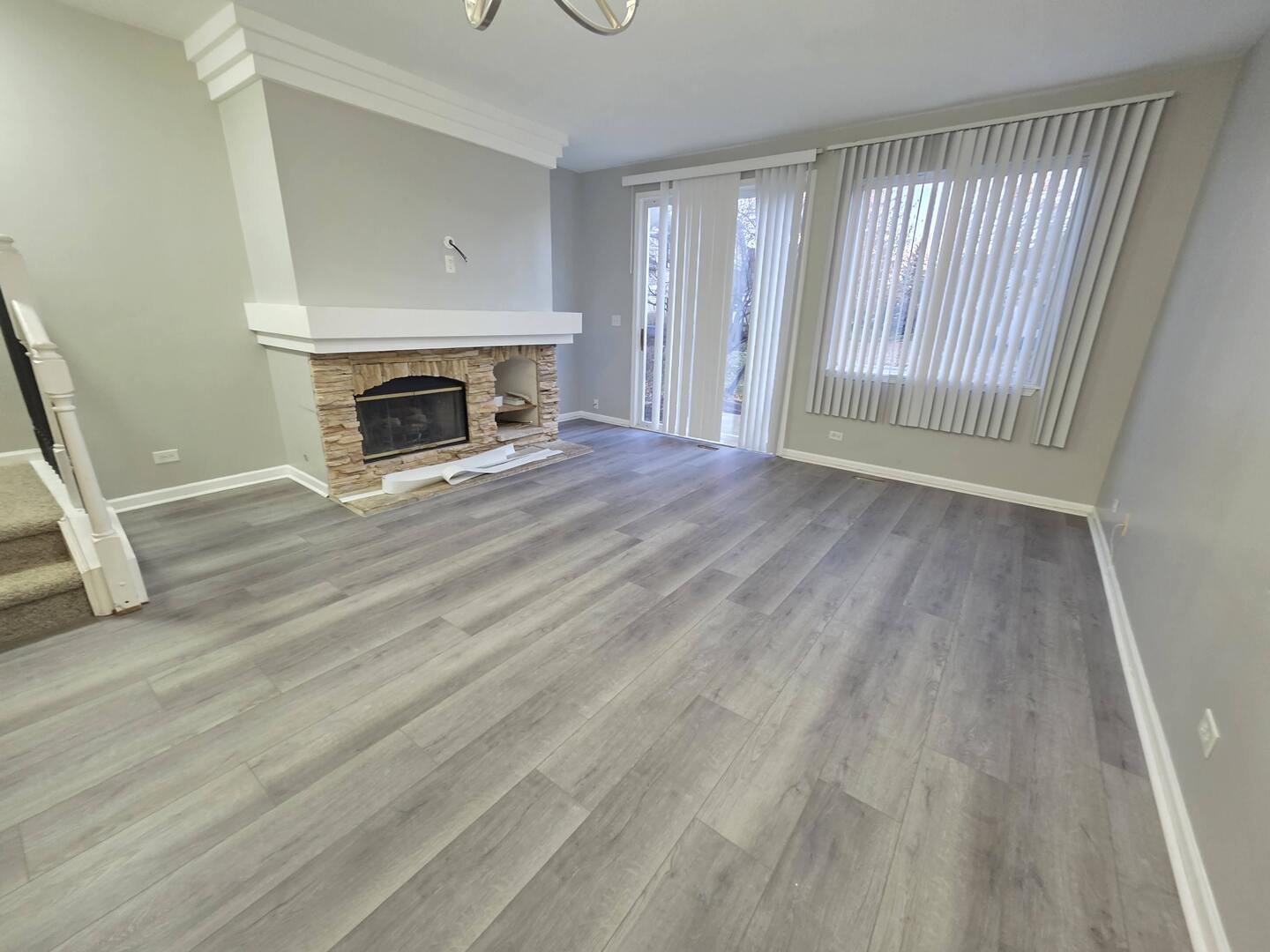 3076 Kentshire Circle #3076, Naperville, IL 60564