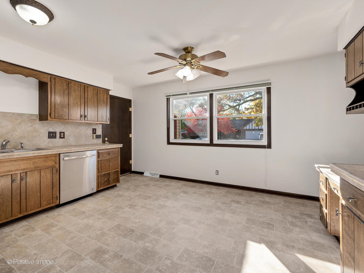 260 Crabapple Drive, Joliet, IL 60435