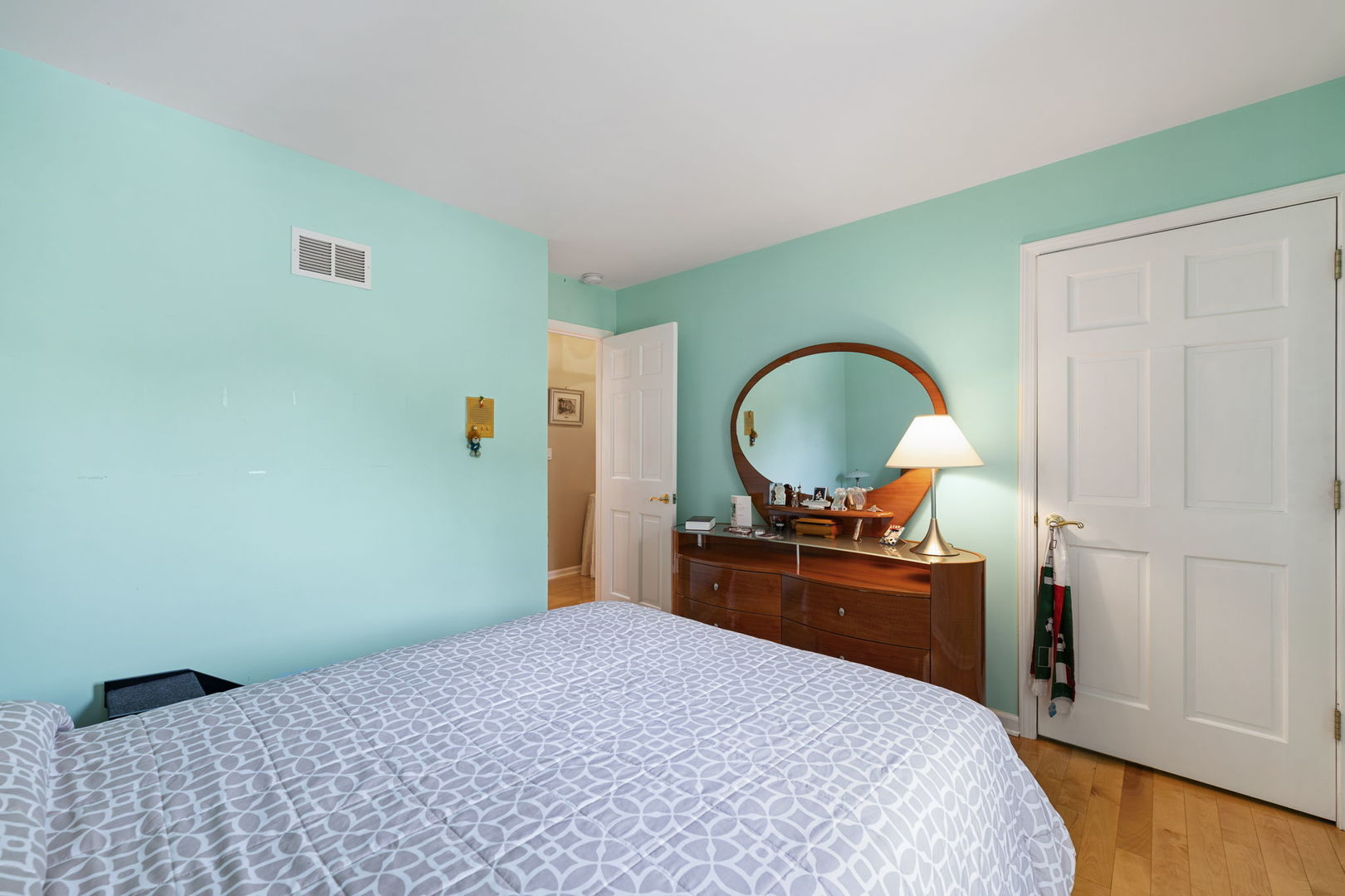 1520 Grove Drive, Addison, IL 60101