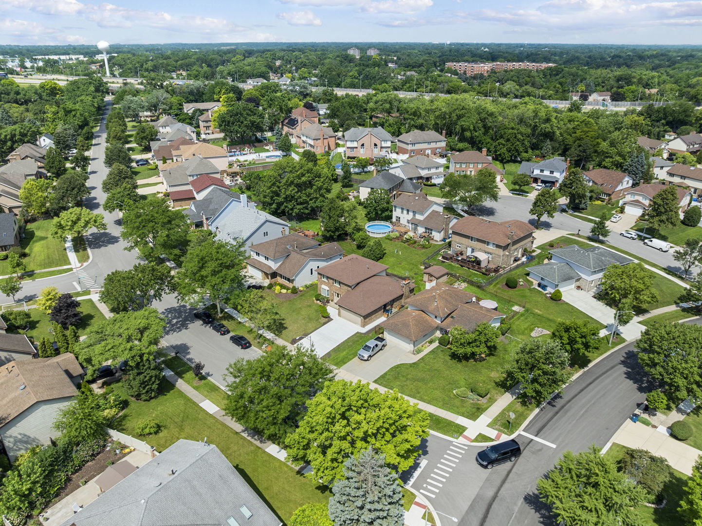 1520 Grove Drive, Addison, IL 60101