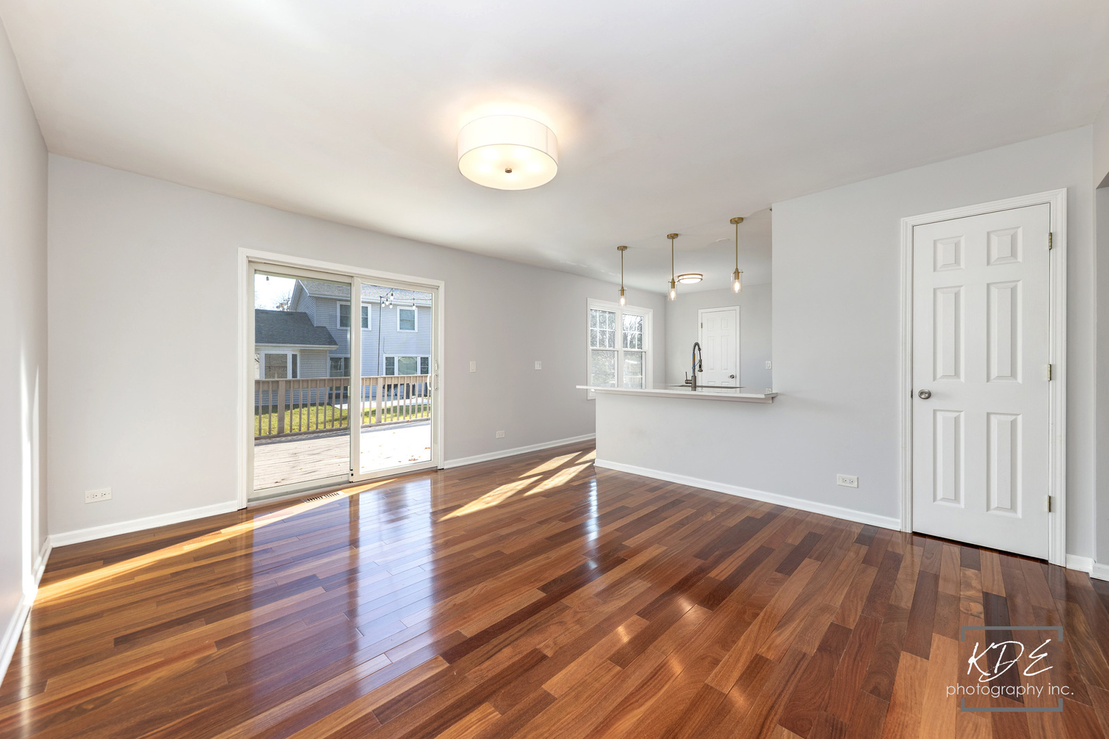 350 Pearson Circle, Naperville, IL 60563