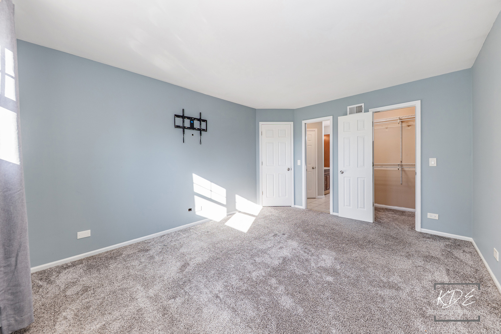 350 Pearson Circle, Naperville, IL 60563