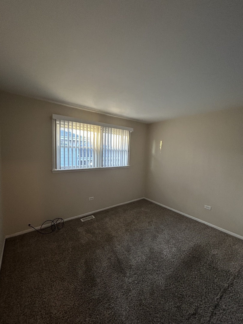 14137 Kilpatrick Avenue, Crestwood, IL 60418