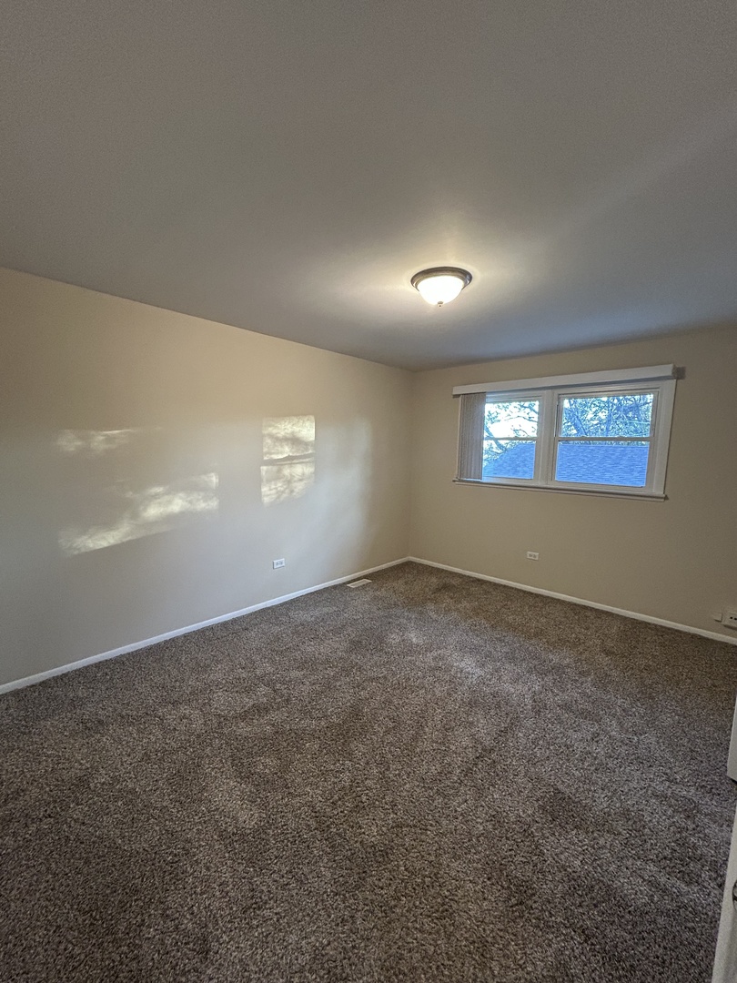 14137 Kilpatrick Avenue, Crestwood, IL 60418