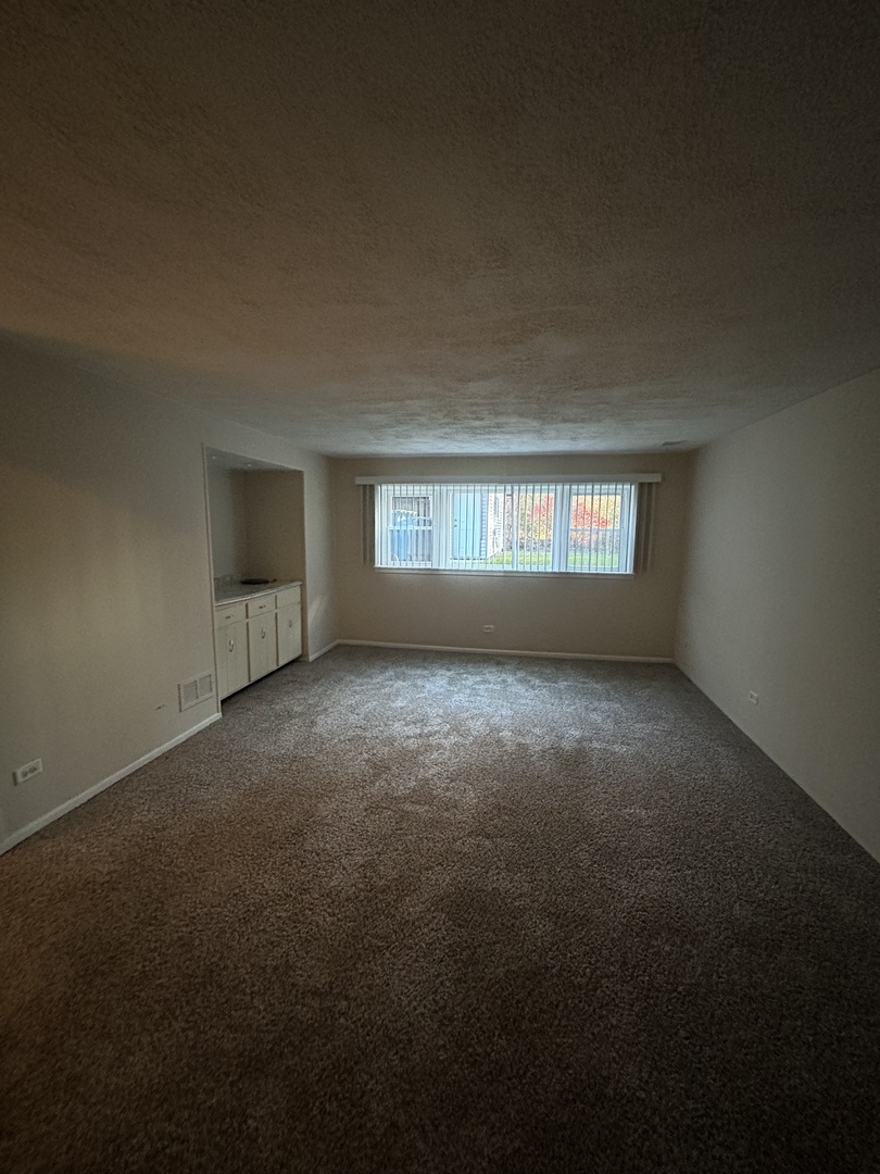 14137 Kilpatrick Avenue, Crestwood, IL 60418