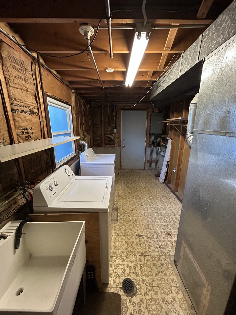 14137 Kilpatrick Avenue, Crestwood, IL 60418