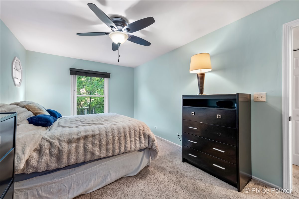 2783 Wayfaring Lane #14B, Lisle, IL 60532