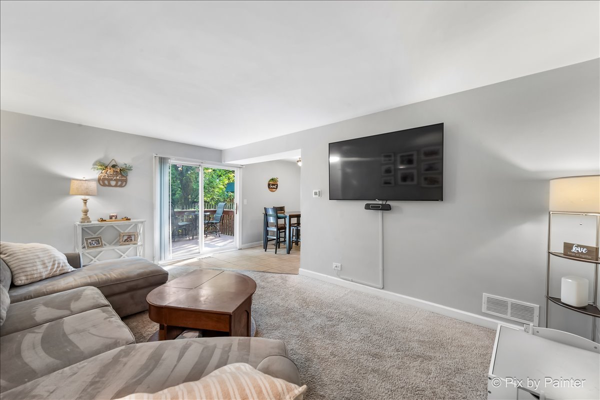 2783 Wayfaring Lane #14B, Lisle, IL 60532