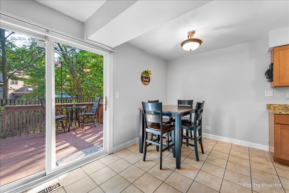 2783 Wayfaring Lane #14B, Lisle, IL 60532