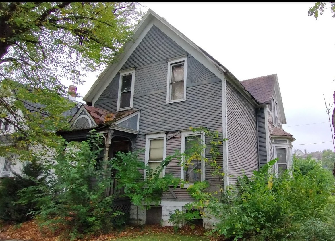 147 W 111th Place, Chicago, IL 60628