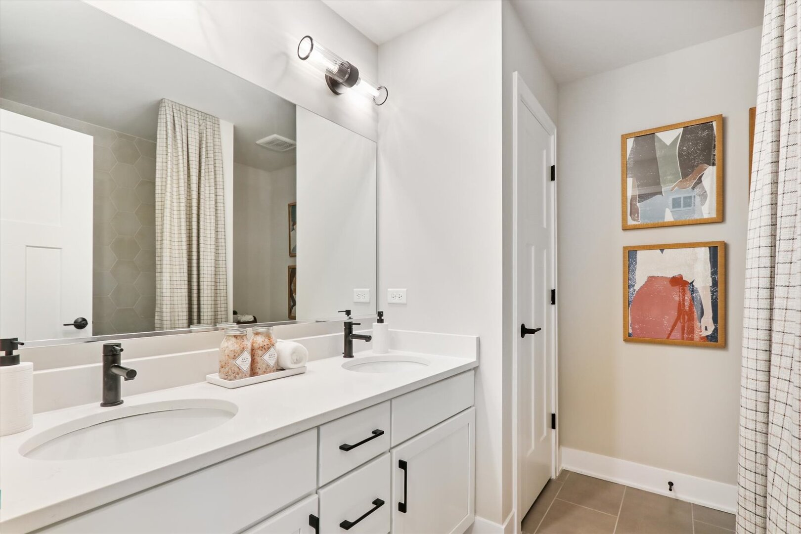 100 39th Street, Downers Grove, IL 60515