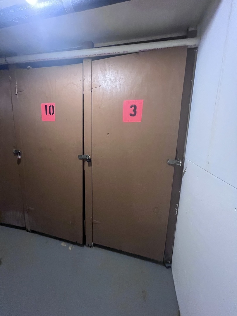 2427 Ogden Avenue #3, Downers Grove, IL 60515