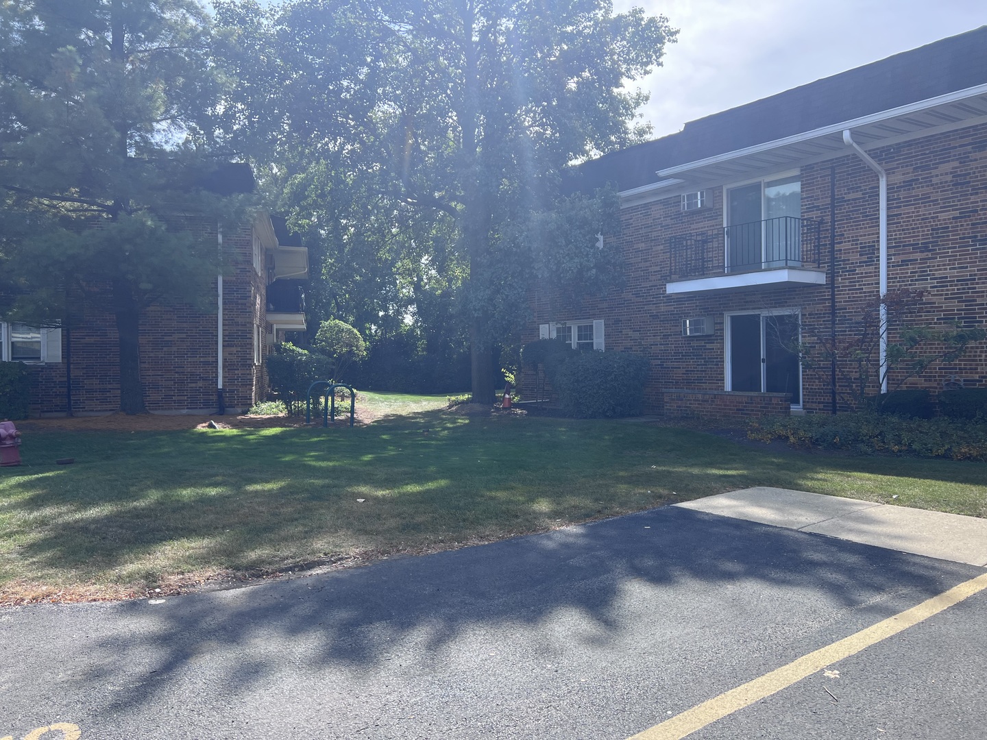 2427 Ogden Avenue #3, Downers Grove, IL 60515