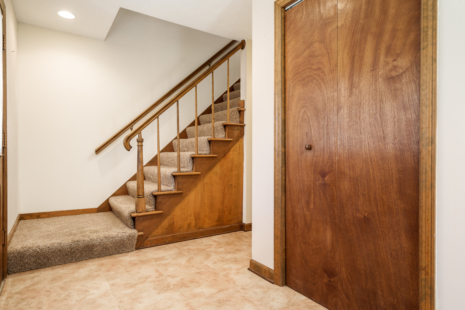 6622 Buckhorn Trail, Loves Park, IL 61111