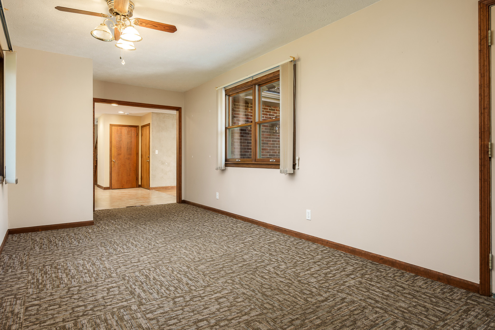 6622 Buckhorn Trail, Loves Park, IL 61111