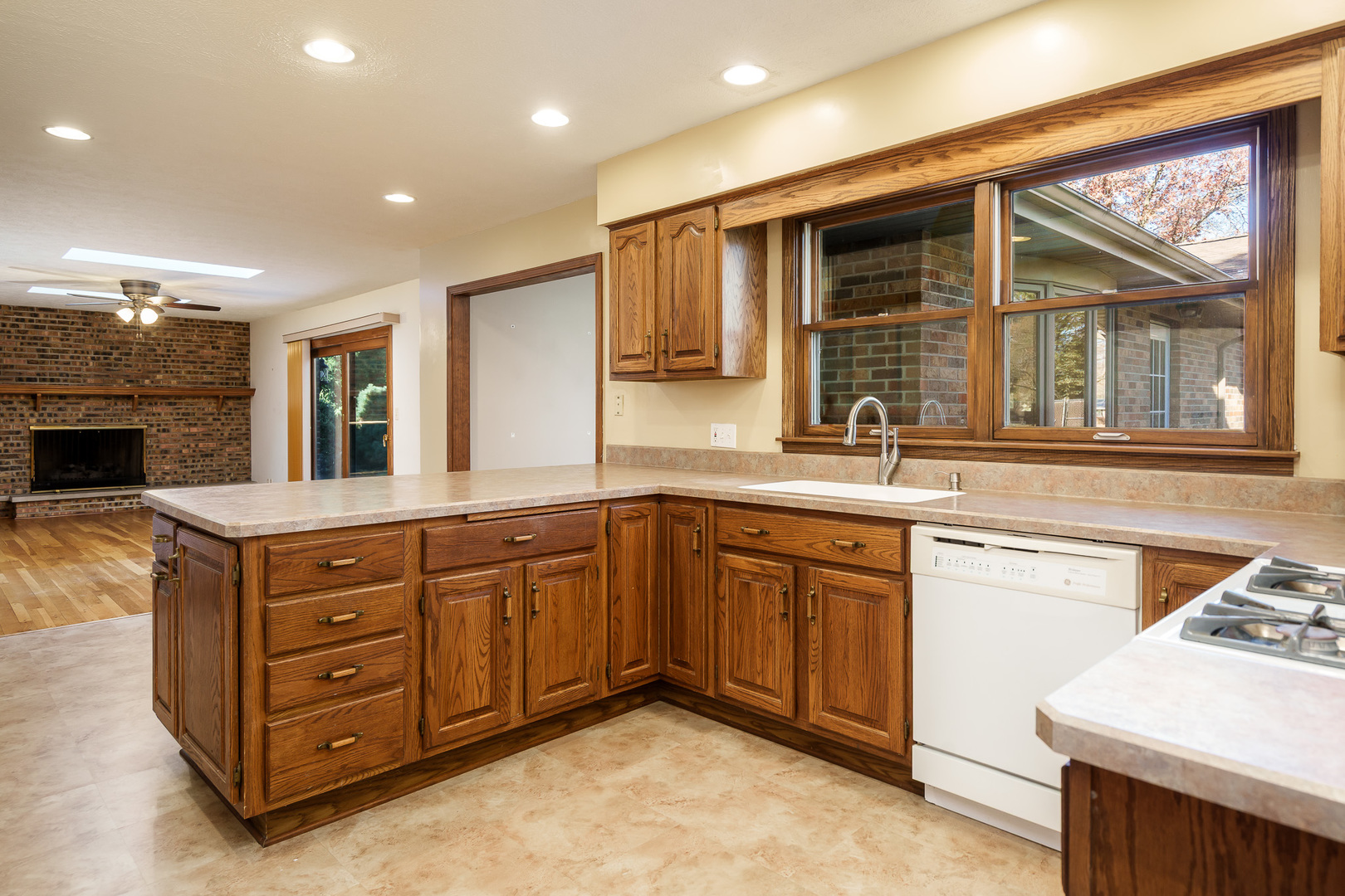 6622 Buckhorn Trail, Loves Park, IL 61111