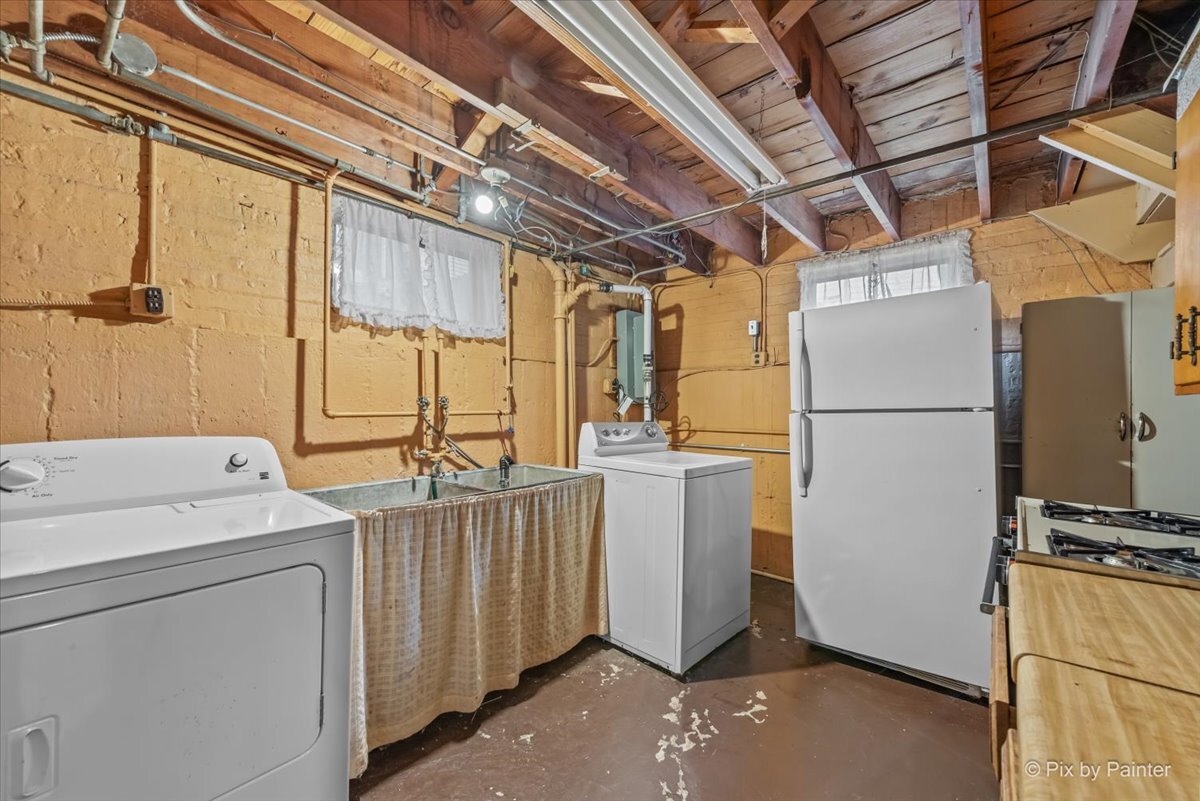 1204 Blanchan Avenue, La Grange Park, IL 60526