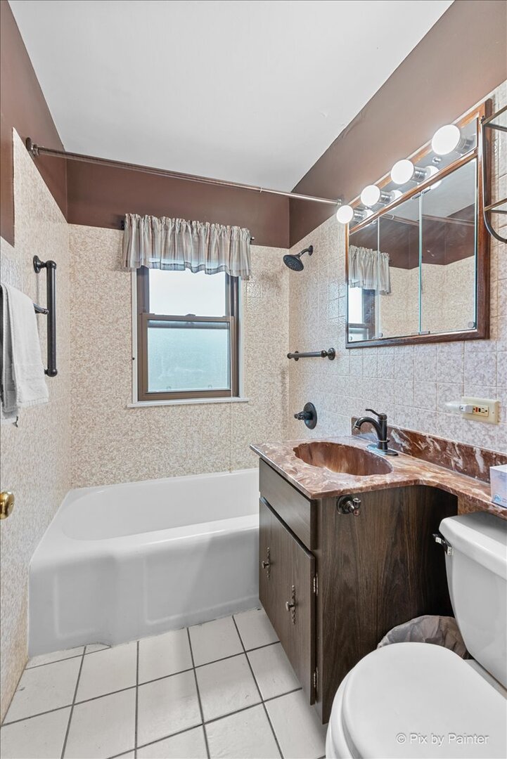 1204 Blanchan Avenue, La Grange Park, IL 60526