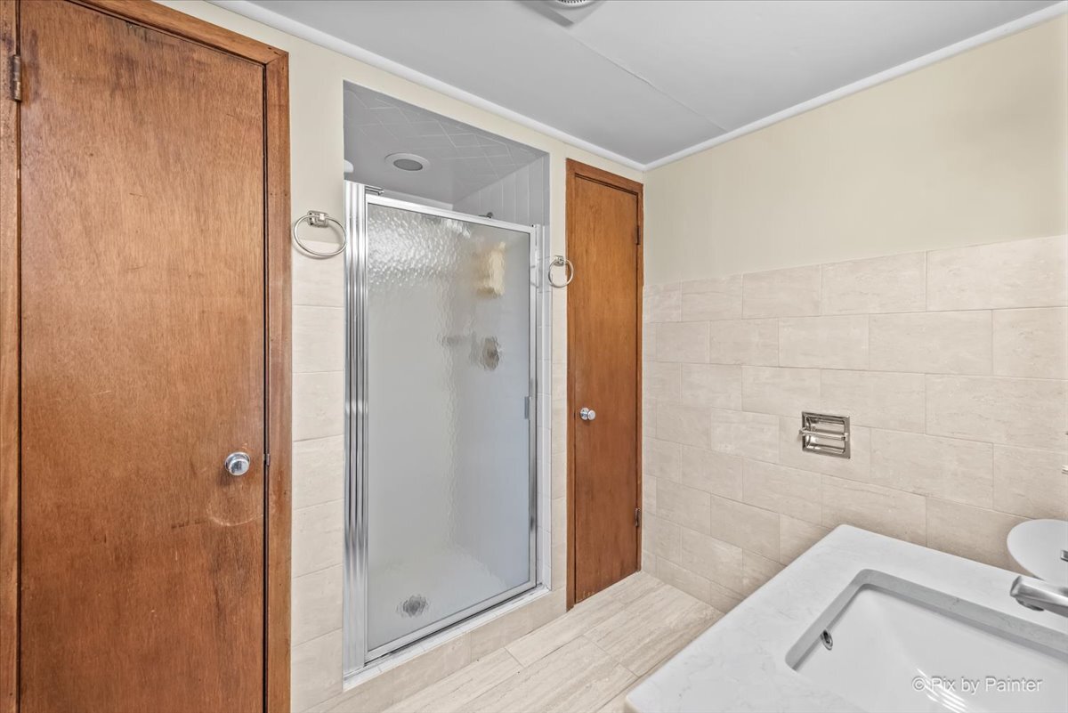 1204 Blanchan Avenue, La Grange Park, IL 60526