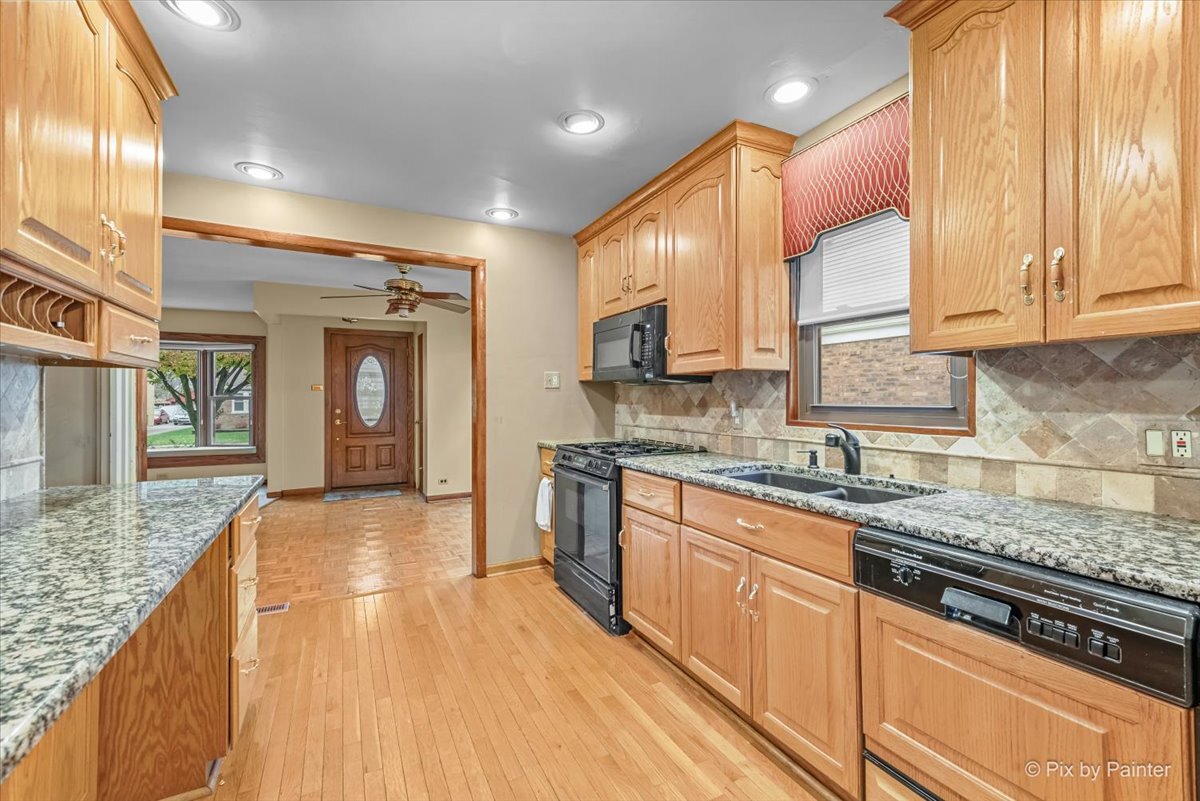 1204 Blanchan Avenue, La Grange Park, IL 60526