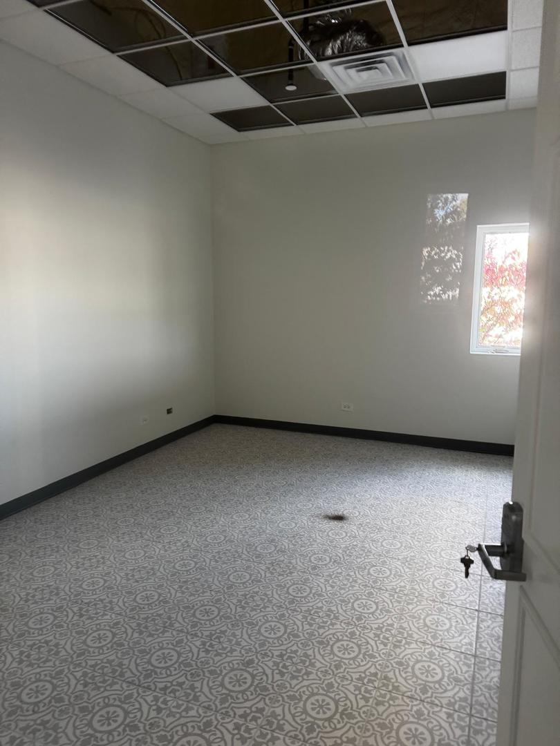 8721 Industrial Drive, Justice, IL 60458