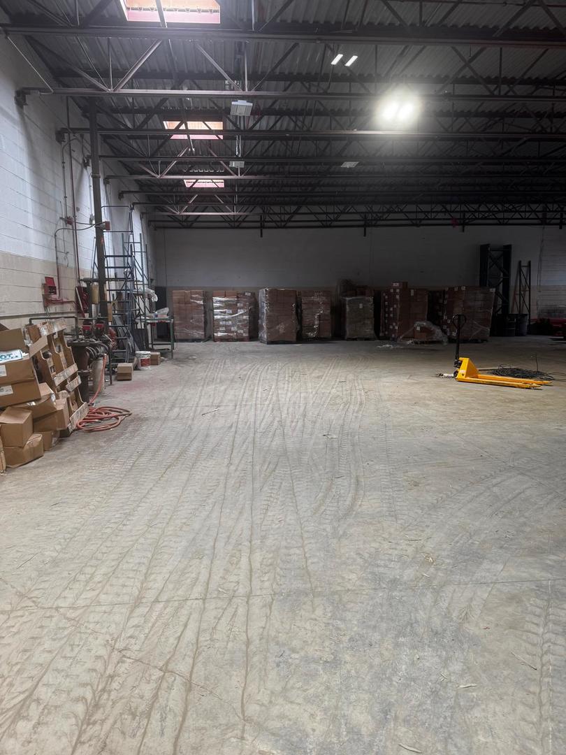 8721 Industrial Drive, Justice, IL 60458