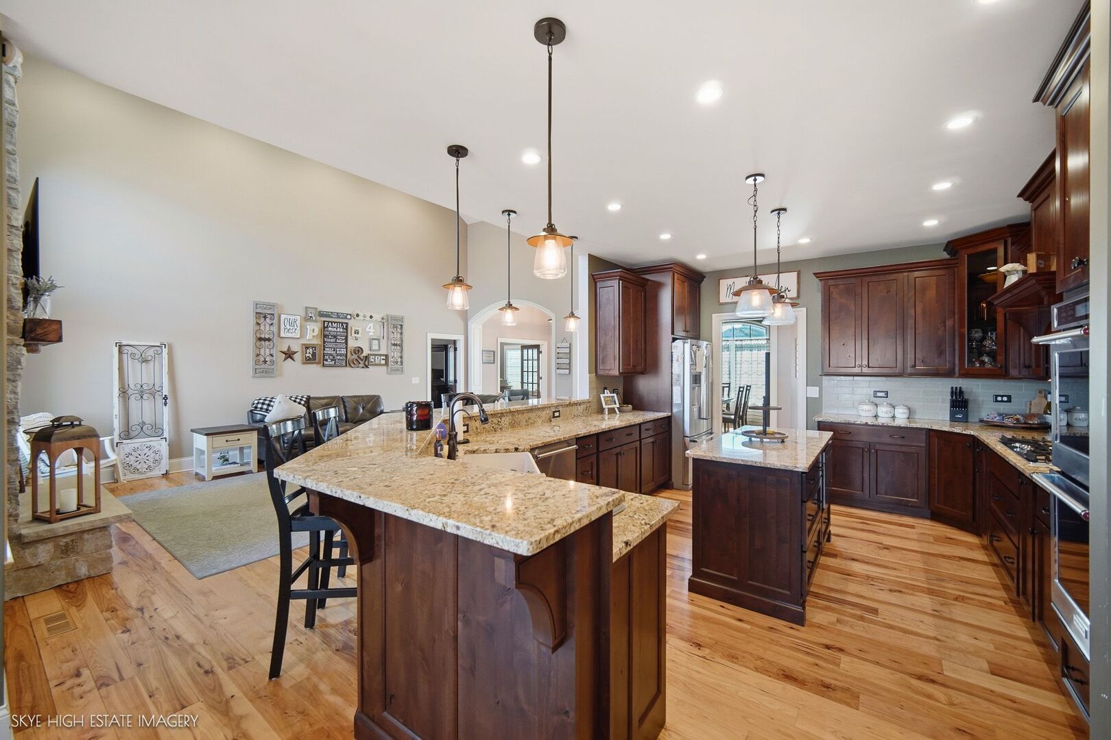 20643 Michigan Island Court, Frankfort, IL 60423