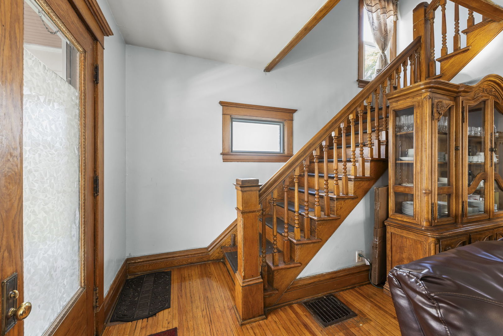 415 Blackhawk Street, Aurora, IL 60506