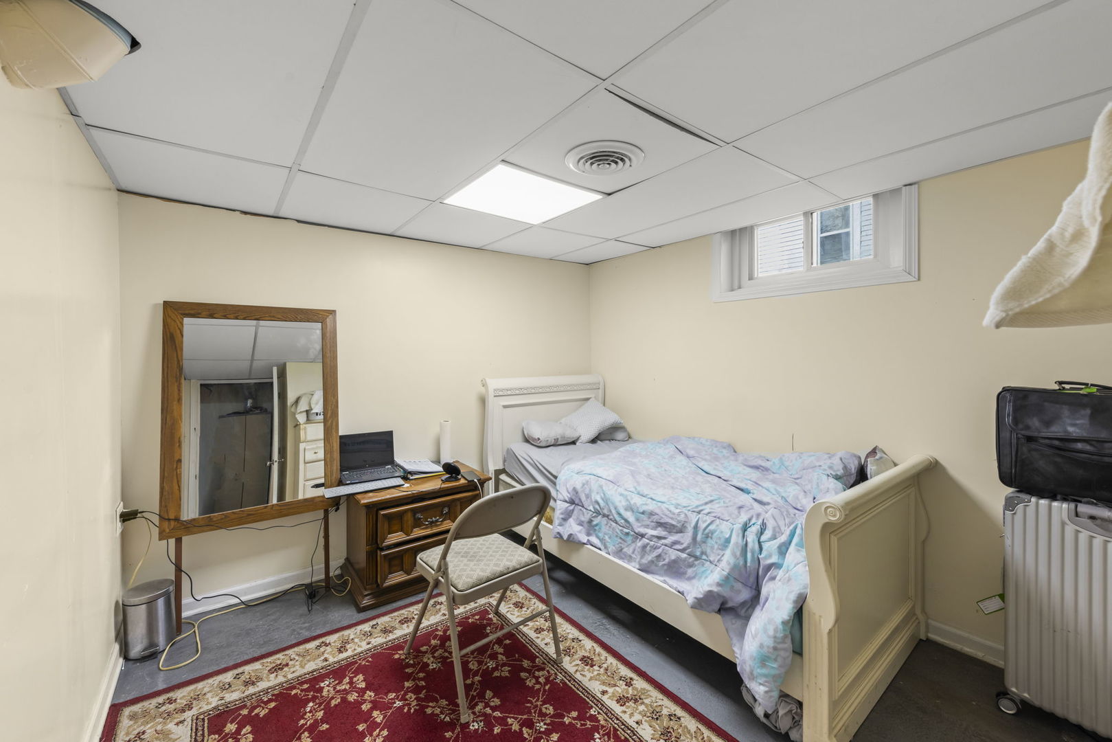 415 Blackhawk Street, Aurora, IL 60506