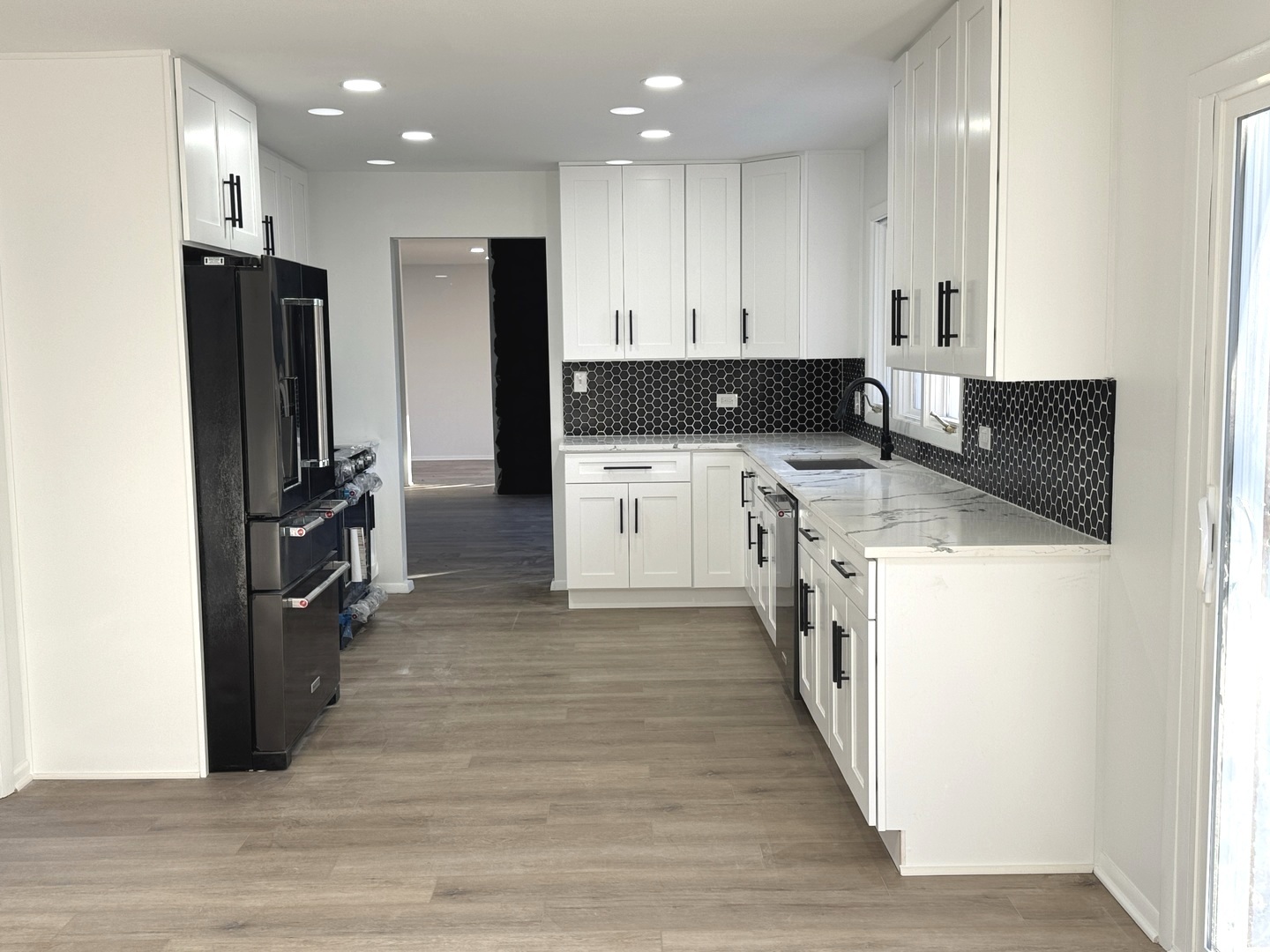 806 Wildwood Court, Oak Brook, IL 60523