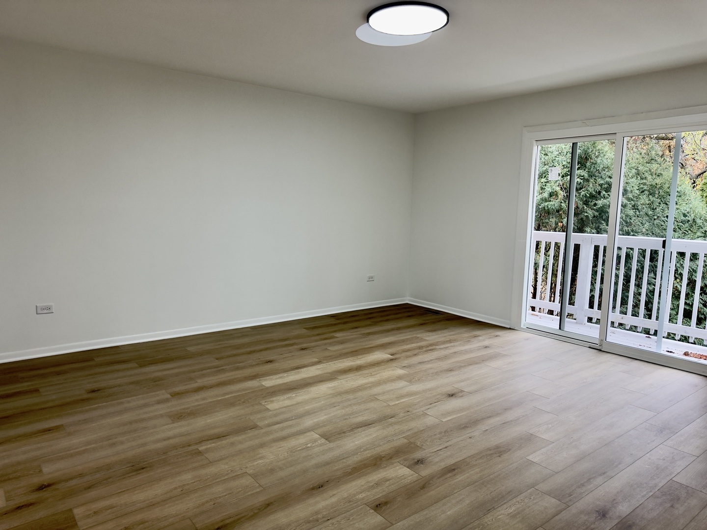 806 Wildwood Court, Oak Brook, IL 60523