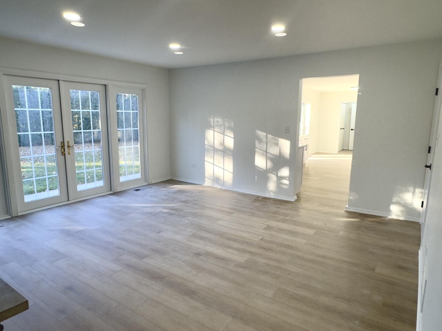 806 Wildwood Court, Oak Brook, IL 60523